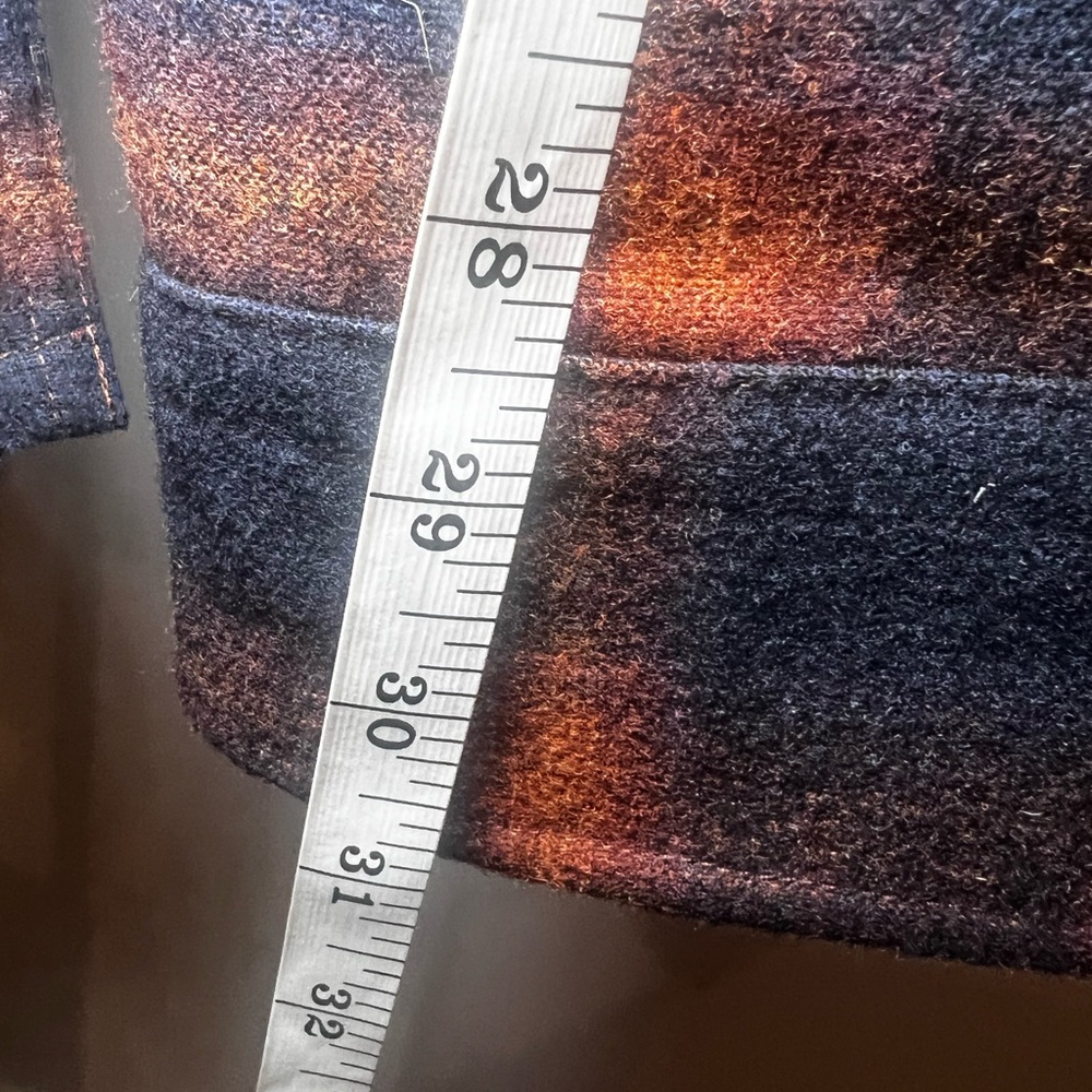 Banana Republic Plaid Button-Up Shirt - Picture 7 of 8